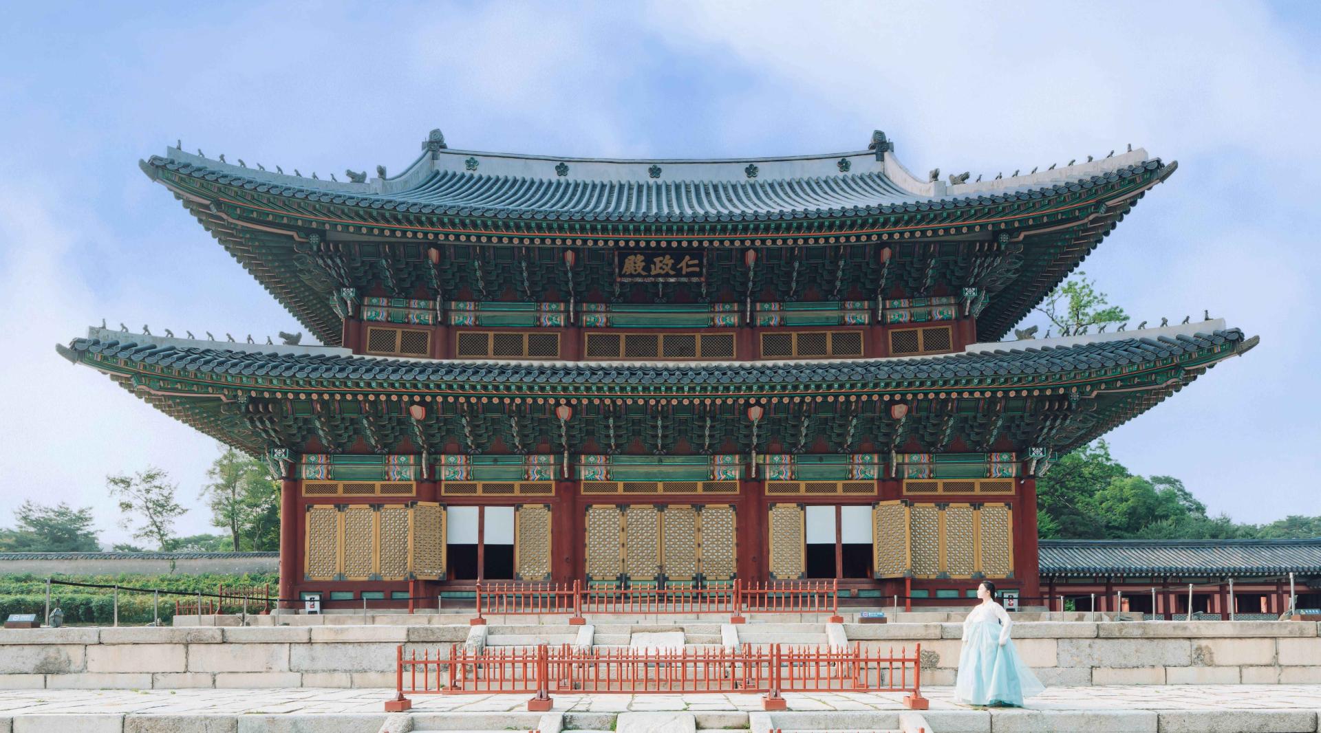 Changdeokgung%20Palace%2C%20Seoul%20%20-%20Seo%20Munkyo%202 In viaggio nella Corea dei re, tra palazzi, fortezze e tesori UNESCO