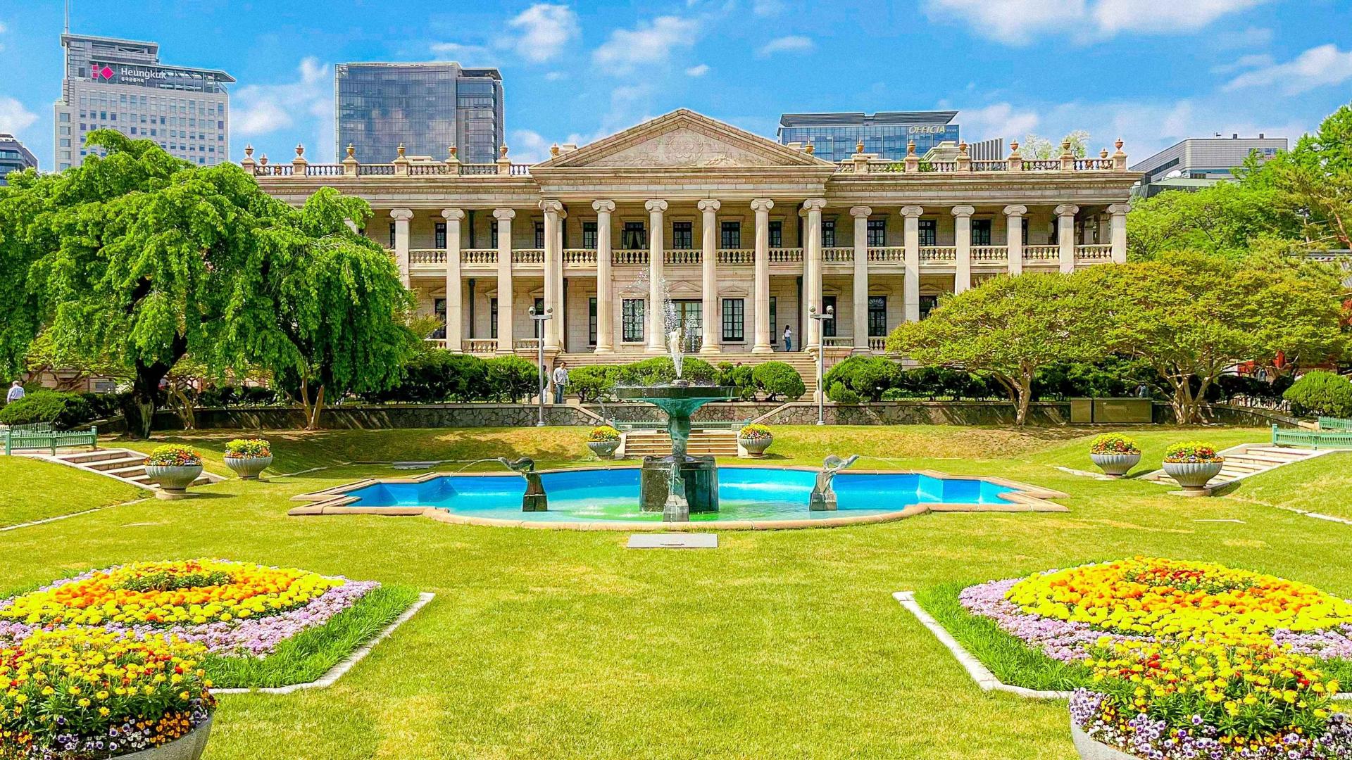 Deoksugung%20Palace%2C%20Seokhojeon%20Hall%2C%20Seoul%20-%20Hong%20Huijeong In viaggio nella Corea dei re, tra palazzi, fortezze e tesori UNESCO
